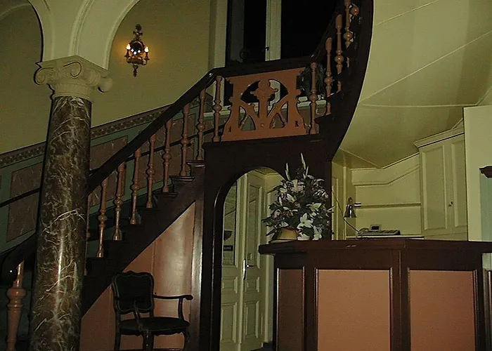 Markersdorf מלון Claußnitz